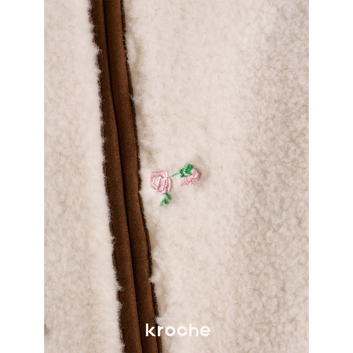 KROCHE 刺繍 フード付き ジャケット KXI4019
