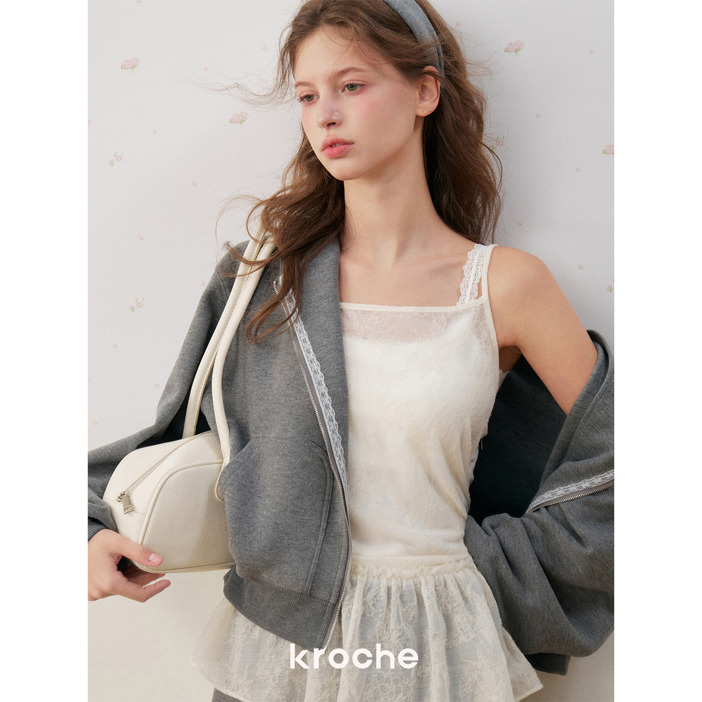 KROCHE レース フード付き セットアップ