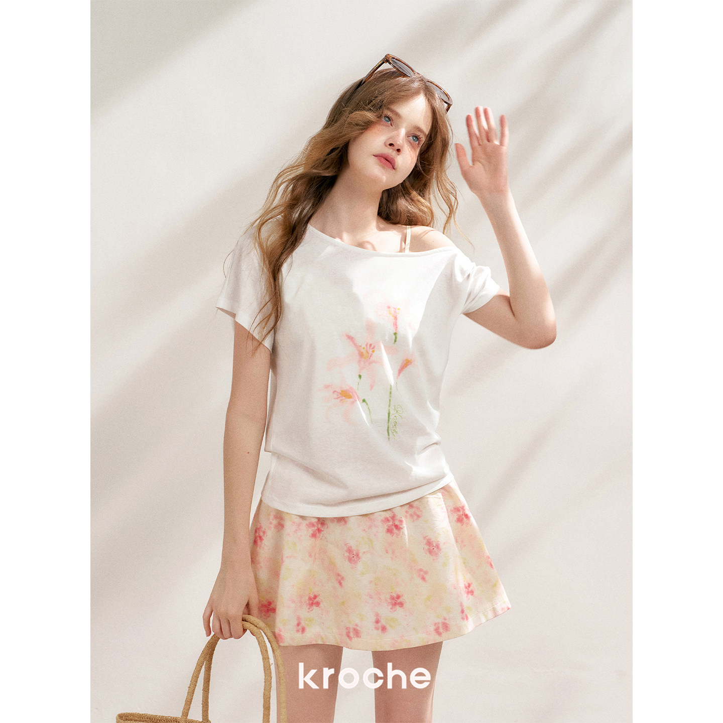 KROCHE アシンメトリー プリント 半袖 Tシャツ KEC4019