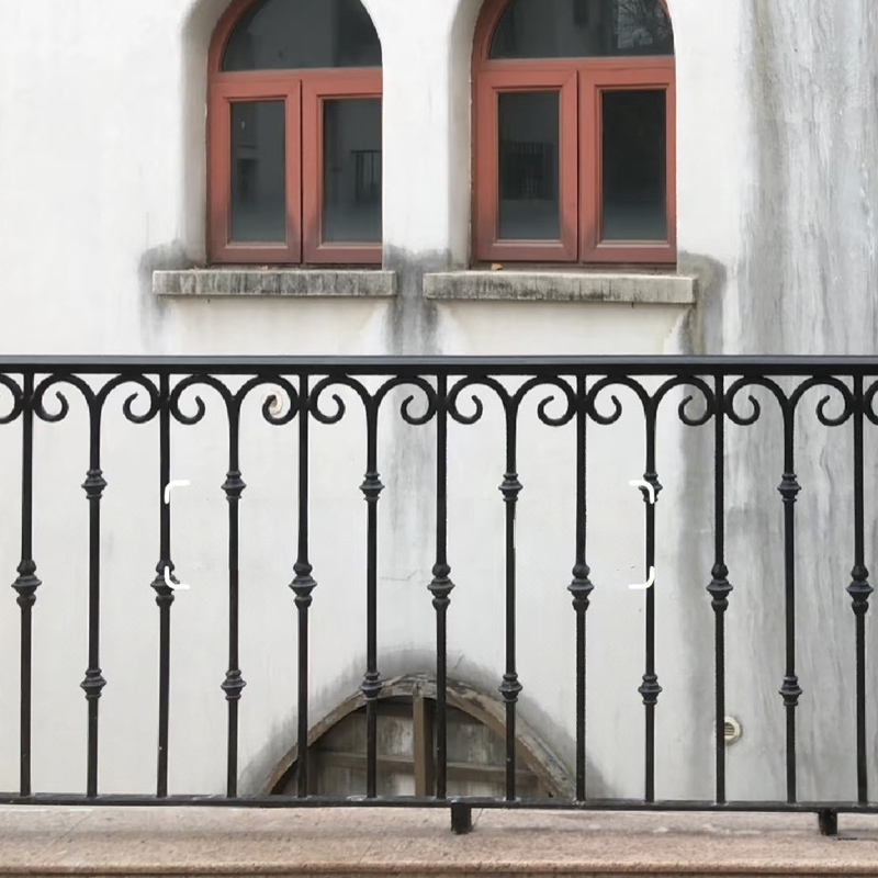 Balcony Railing Outdoor Villa Courtyard Aluminum Alloy European-Style Railing Fence Home Terrace Railing Protective Fence Balcony Railing Outdoor Villa Courtyard Aluminum Alloy European-Style Railing Fence Home Terrace Railing Protective Fence