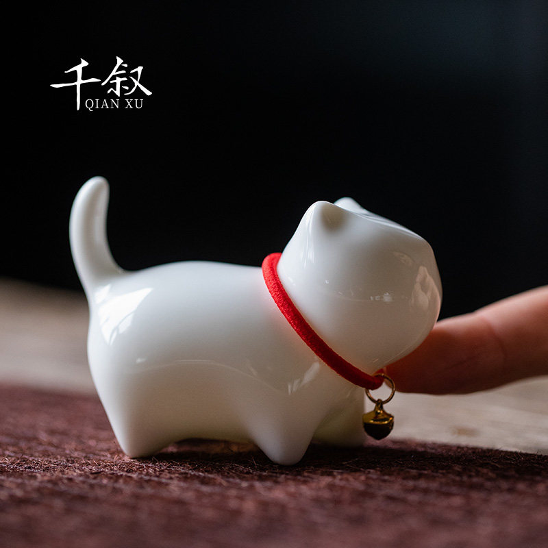 Sheep fat jade white porcelain tea pet cute little cute cat tea table decoration boutique ceramic decoration pen holder tea table trinkets