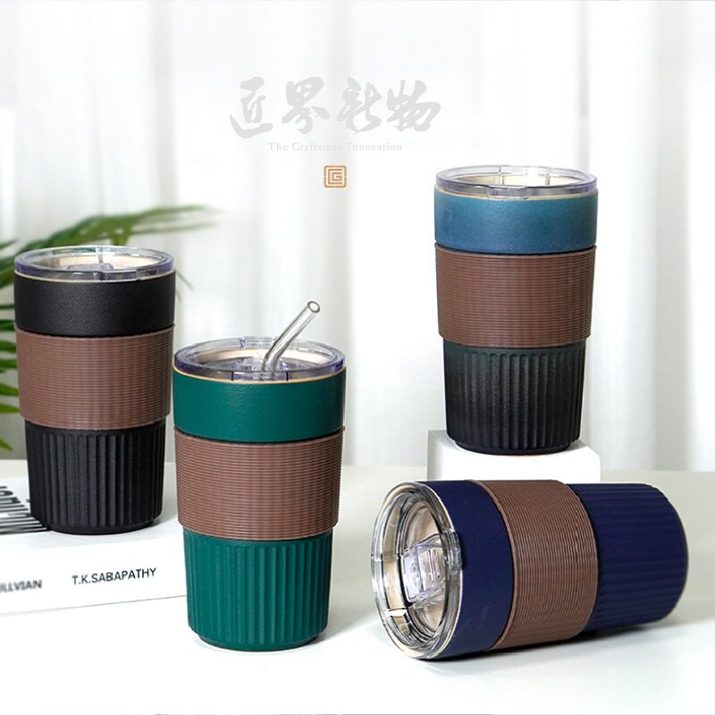 Coffee cup with hand cup portable straw cup large capacity high value cup cup cup cup children in summer cup with cup