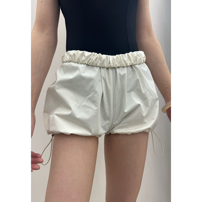 Xue Ma Estar Dance Student Performance Shorts, Sweat-Proof Shorts with Drawstring Hem, Floral Sweat-Proof Shorts Xue Ma Estar Dance Student Performance Shorts, Sweat-Proof Shorts with Drawstring Hem, Floral Sweat-Proof Shorts