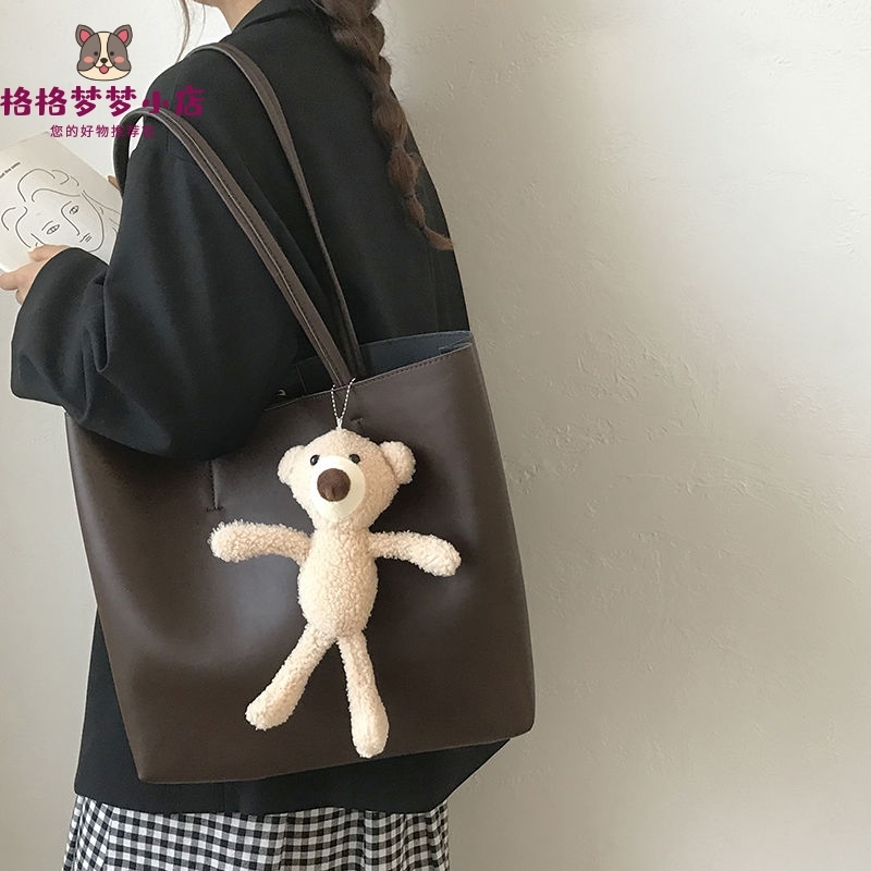 Large-capacity bag women can put computer students in class big 2021 tide net red retro tote bag Korean version fashion list