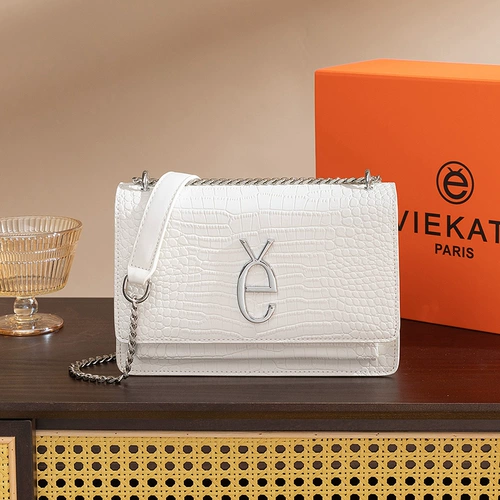 Сумка на одно плечо для друга, подарок на день рождения, из натуральной кожи