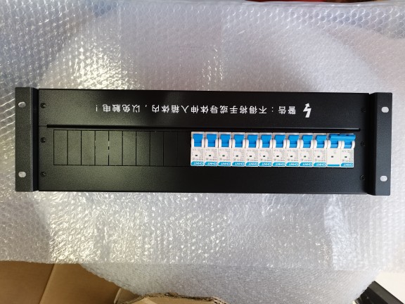 Custom specializes in various models power distribution units distribution air switch wiring