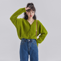 The private hidden cow oil fruit green thickened autumn and winter warm and comfortable sweater sweater for the small deers puff