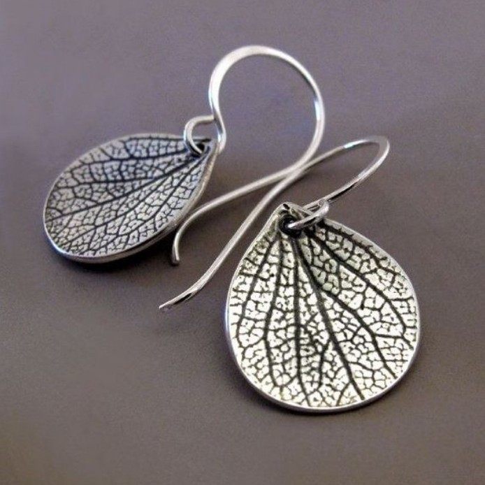 Vintage Plant Leaf - Shaped Earrings with Carved Texture | Creative Minimalist Alloy Jewelry