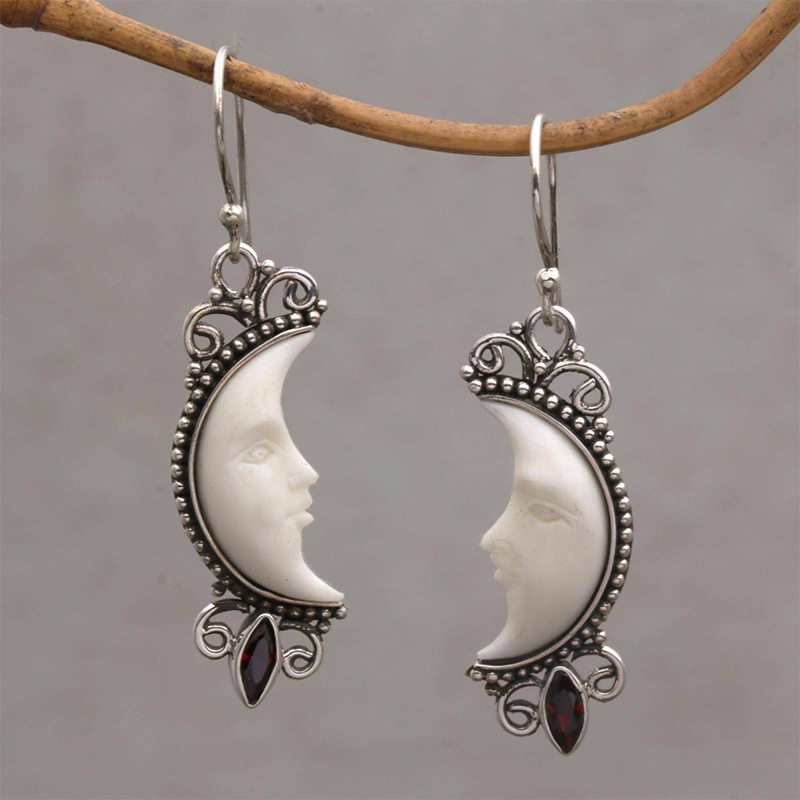 Creative Moon Face Dangle Earrings | Vintage Elegant Obsidian Jewelry for Exports