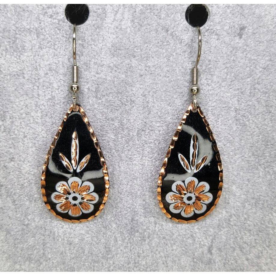 3E3C British Vintage Waterdrop Earrings | Gold-Trimmed Daisy Engraved Alloy Statement Jewelry for Women