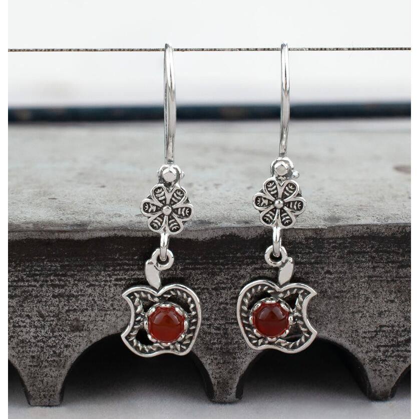 3E3C Vintage Petal Apple Earrings | Ruby Inlaid Alloy Statement Earrings for Retro Elegant Style