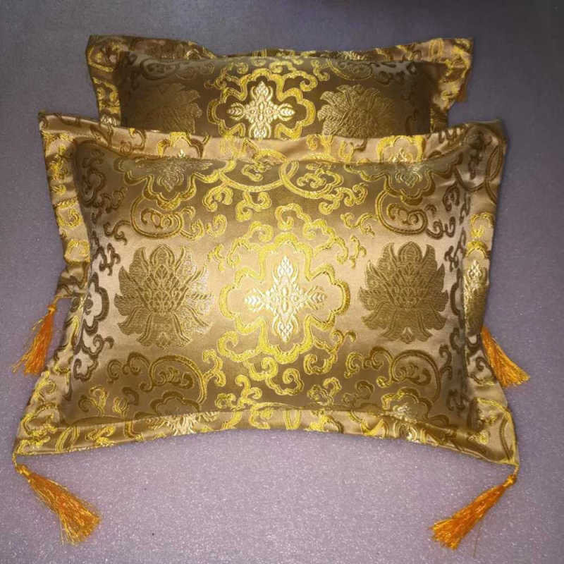 Customized Antique Embroidery Pillow for Natural Crush Pillow Core Cervical Vertical Health Care