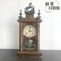 Old-fashioned clock horse clock old objects folk old goods personal collection piece Farm Farm Hotel retro decoration