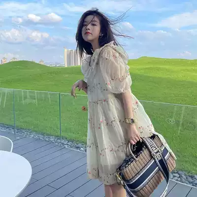 Fashion high-end design sense 2021 summer new super fairy slim Joker flower gentle wind age age age fairy dress