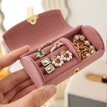 Ring storage box exquisite portable mini jewelry storage box for women's business trip anti-oxidation ring box