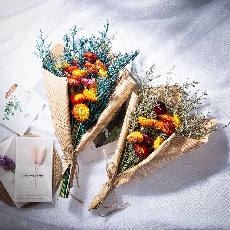Colorful chrysanthemum straw chrysanthemum lover grass dry flower bouquet ins wind net red gift for girlfriend home dormitory desktop decoration