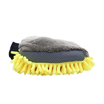 Special car wash gloves chenille coral polyps car wiping rags brushing the car without damaging the paint surface waterproof beauty plush bear paws