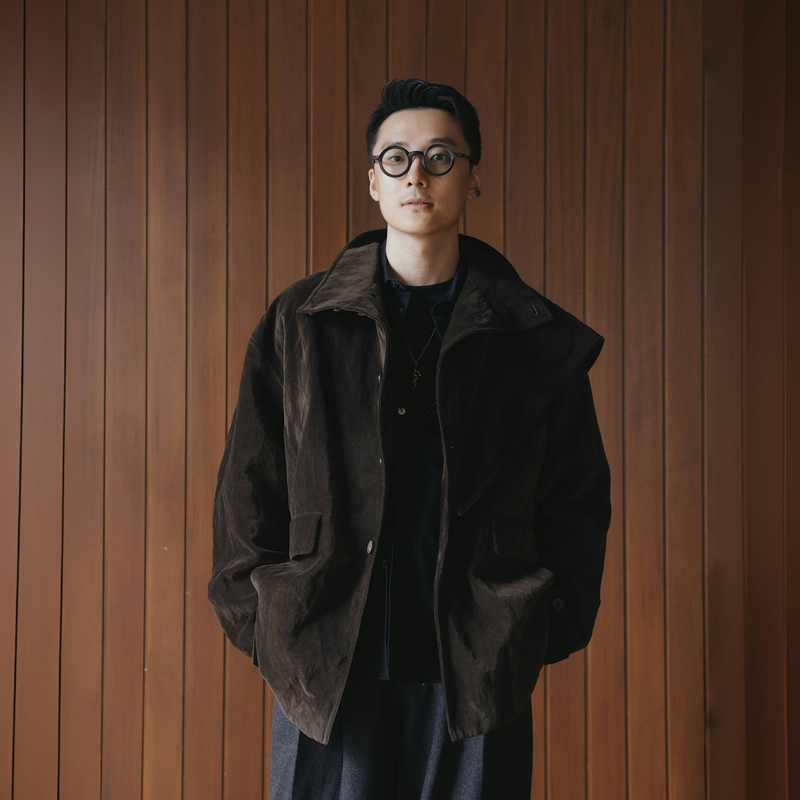 「Hidden Hunt」Metallic Velvet Detachable Hooded Cape Hunting Jacket Coat