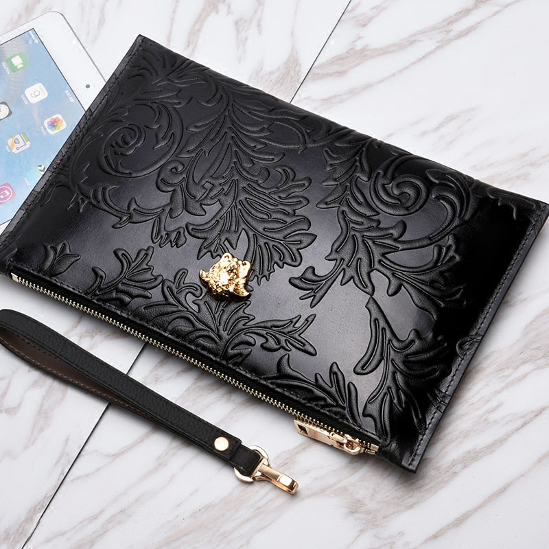 Men's handbag leather 2022 new trend casual clutch bag men's European and American fashion soft leather youth envelope clip bag