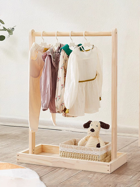 Cloak rack hanger solid wood young baby shelves landing children's landing pine wardrobe kindergarten temporary shelf
