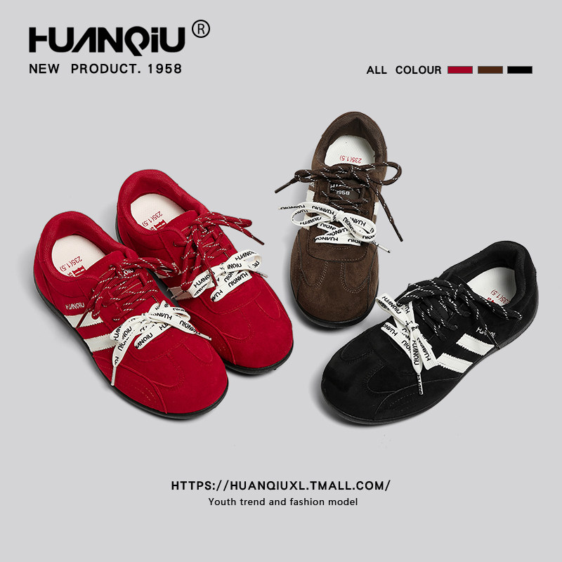 Universal retro moral training shoes for women 2026 new spring flat fashion casual sneakers soft sole sports racing shoes