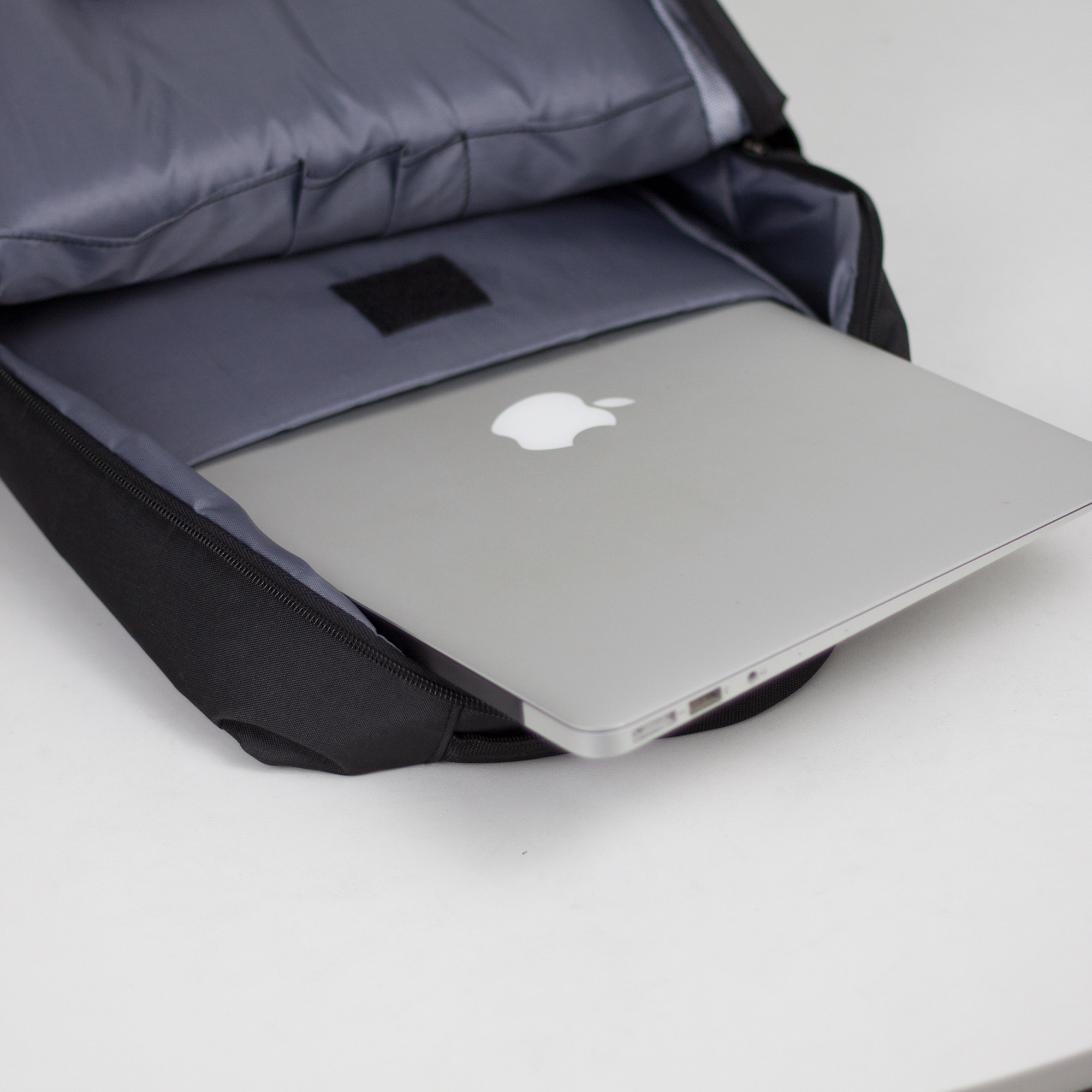 Acer 宏碁 OBG030 电脑双肩包 14英寸 天猫优惠券折后￥29包邮（￥79-50）