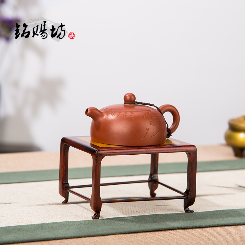 Boutique red sour branch cherry wood square base solid wood miniature bonsai purple sand pot decoration jade stone seal bracket