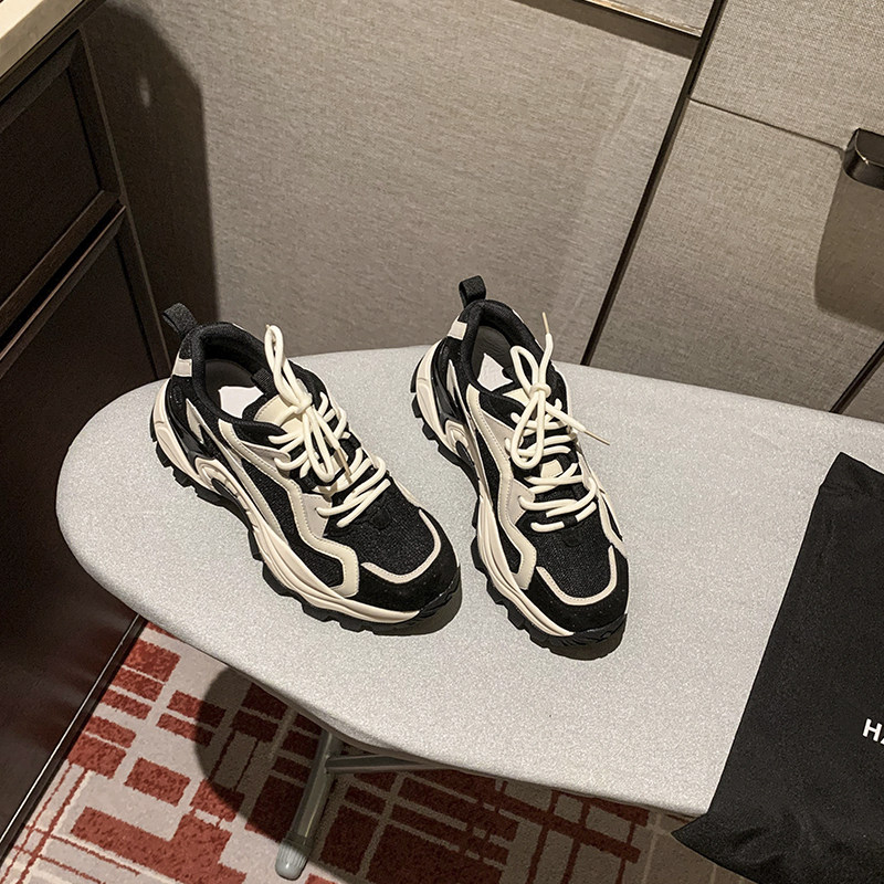 Goddess seconds grows long legs and new fashion increases thick soles leisure sports and daddy shoes