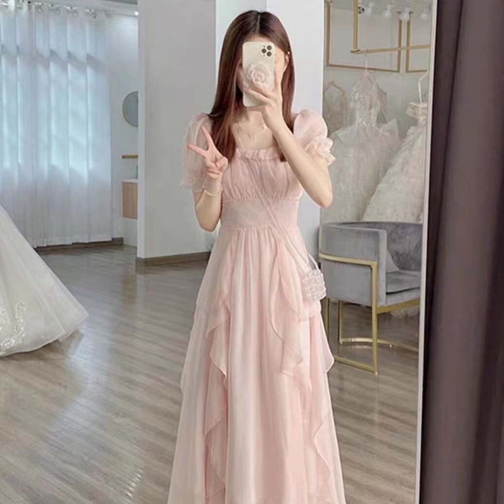 国瑞环球精品服饰的LOGO