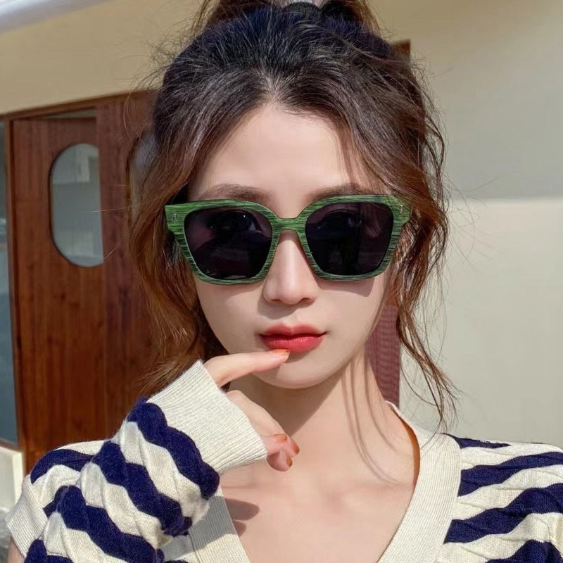Sunglasses women's high-end ins2022 new tree pattern Korean version fashion personality anti-UV sunglasses street shot