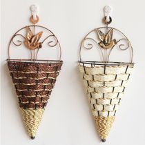 Creative wall hanging flower basket hanging basket rattan wall hanging dried flower small hanging basket wall decoration flower pot wrought iron basket