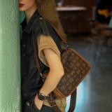 Сумка на одно плечо, 2025 года, популярно в интернете