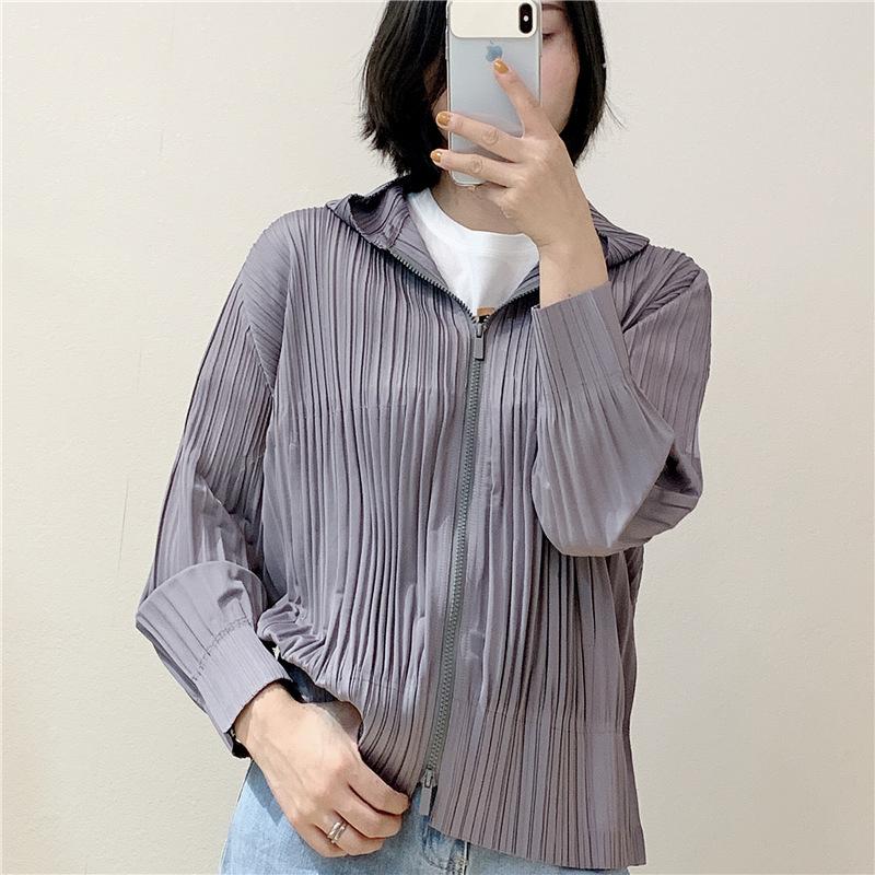 Jacket pleated woman 2021 Lions hat blouses triple mansion life short 100 lap thick cotton T Slim Fit Sunscreen Cardiovert