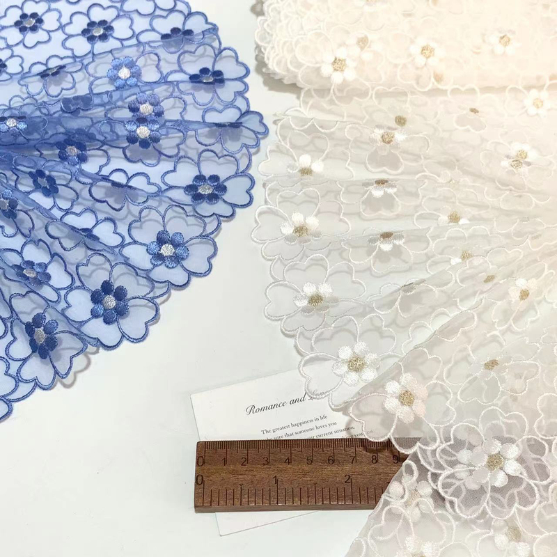 Japanese-Style Light Blue and White Gold Shiny Retro Small Floral Embroidery Mesh Lace Trim Decorative Fabric B094 Japanese-Style Light Blue and White Gold Shiny Retro Small Floral Embroidery Mesh Lace Trim Decorative Fabric B094