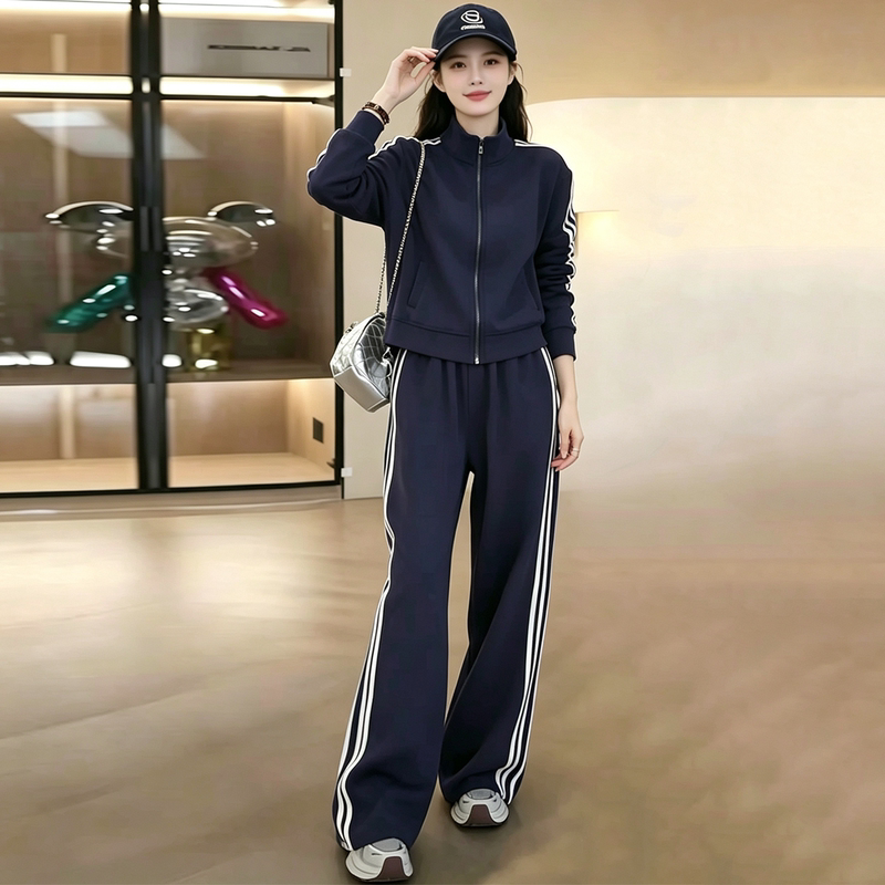 2026 Autumn New Casual Sports Suit for Women, Fashionable and Youthful, Simple and Stylish Jacket with Wide-Leg Pants Two-Piece Set 2026 Autumn New Casual Sports Suit for Women, Fashionable and Youthful, Simple and Stylish Jacket with Wide-Leg Pants Two-Piece Set