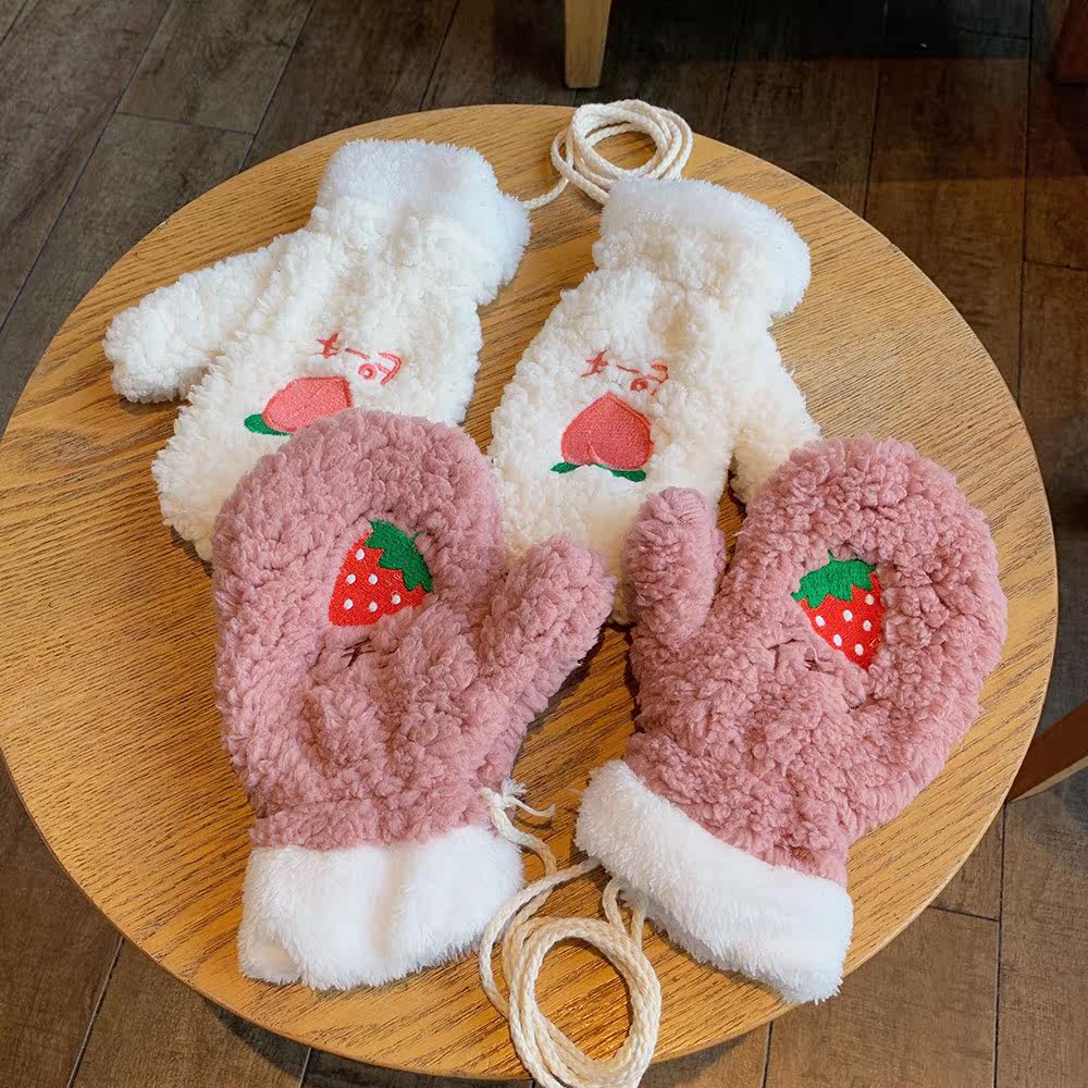 Japanese lamb velvet fruit embroidered gloves winter female soft sister cute warm plus velvet padded cold riding ski