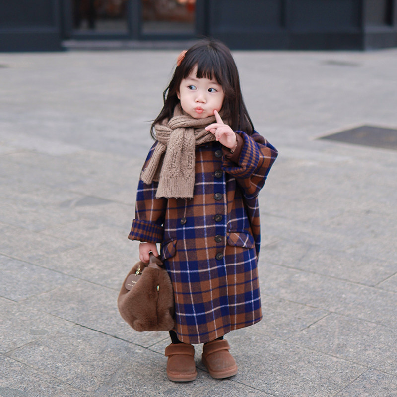 Children's autumn and winter dress coat boys and girls dress small girls in long clothing