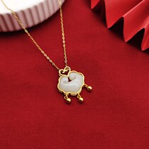 Ping An Lock Necklace female ancient method pure silver light extravagant and small crowd design feeling collarbone and field jade pendant mothers birthday present
