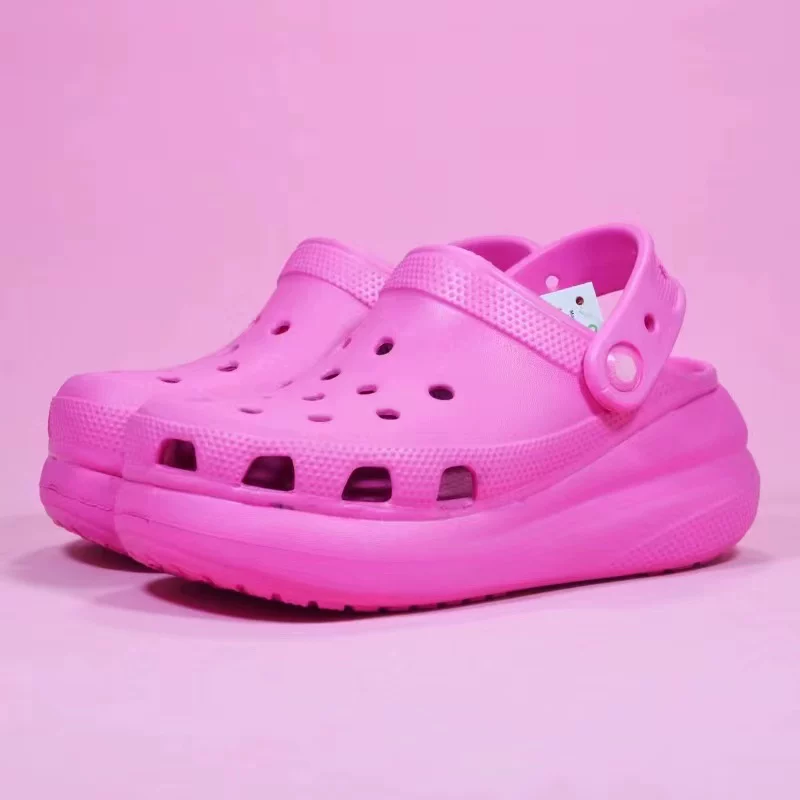 Crocs Crocs новая 2024 женских дырчатая обувь puff clog толстая подошва увеличенная спортивная быстросохнущие пляжные сандалии