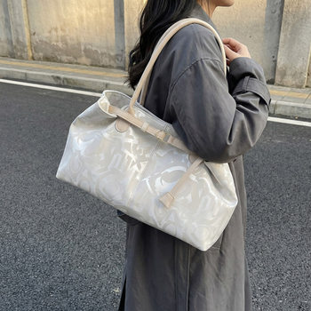 Versatile Large-Capacity Tote Bag Women's Underarm Bag 2025 New Commuter Retro Shoulder Bag Letter Print Large Bag