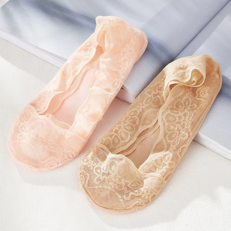 Ultra-Thin Lace Socks for Women, Spring and Summer, Low-Cut, Invisible Silicone Non-Slip, Non-Falling, Cotton Breathable Women's Boat Socks