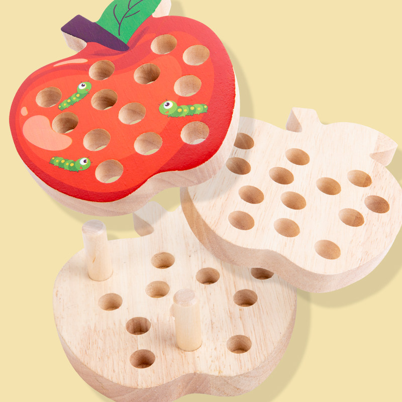 Three-in-one bug-catching tabletop game, unlocking analysis, wearing rope, matching cartoon shape, creative imagination, changeable toys