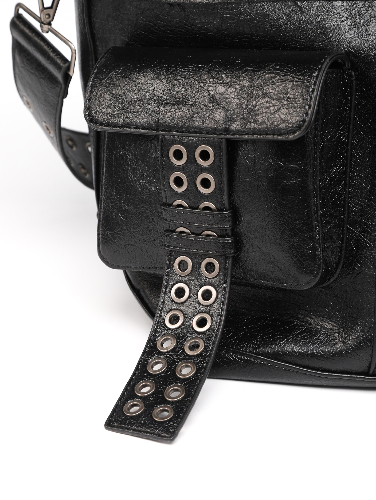 A must-have for 25 years! rebel wave crossburst leather satchel