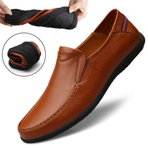 Net red dragonfly leather shoes mens leather beef leather spring 2022 new bean-bean shoes casual soft-bottom soft leather mens shoes one foot