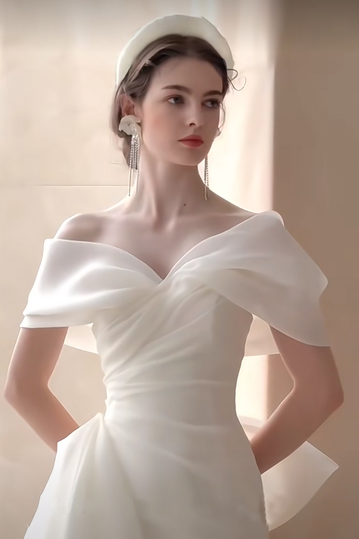 White wedding dress, open shoulders, 