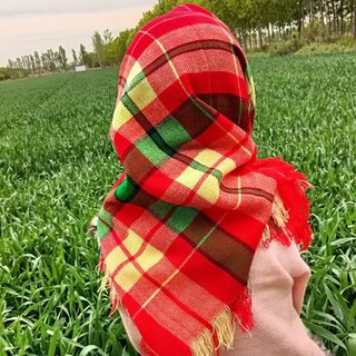 Village-Style Headscarf for Middle-Aged and Elderly Women, Autumn and Winter Knitted Large Floral Cloth Square Scarf, Rural Warm Internet-Famous Scarf