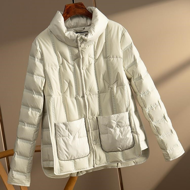 Hong Kong Chauder Light Goose Down Goose Down Clothing Woman 2021 Winter New Layering Hand Beads Necklace 90 Suede Collar Jacket