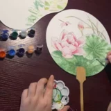 Tuan Fan Fan Diy Материал Сумка Ручная Рука Бьючная рисовая бумага живопись фанат Детская деятельность Ручная рука белая краска вентилятор с белой краской