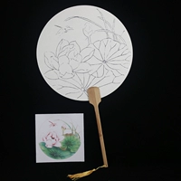 Круглая модель «Лунный свет над прудом с лотосами» поставляется с ручкой для рисования и пластиной.