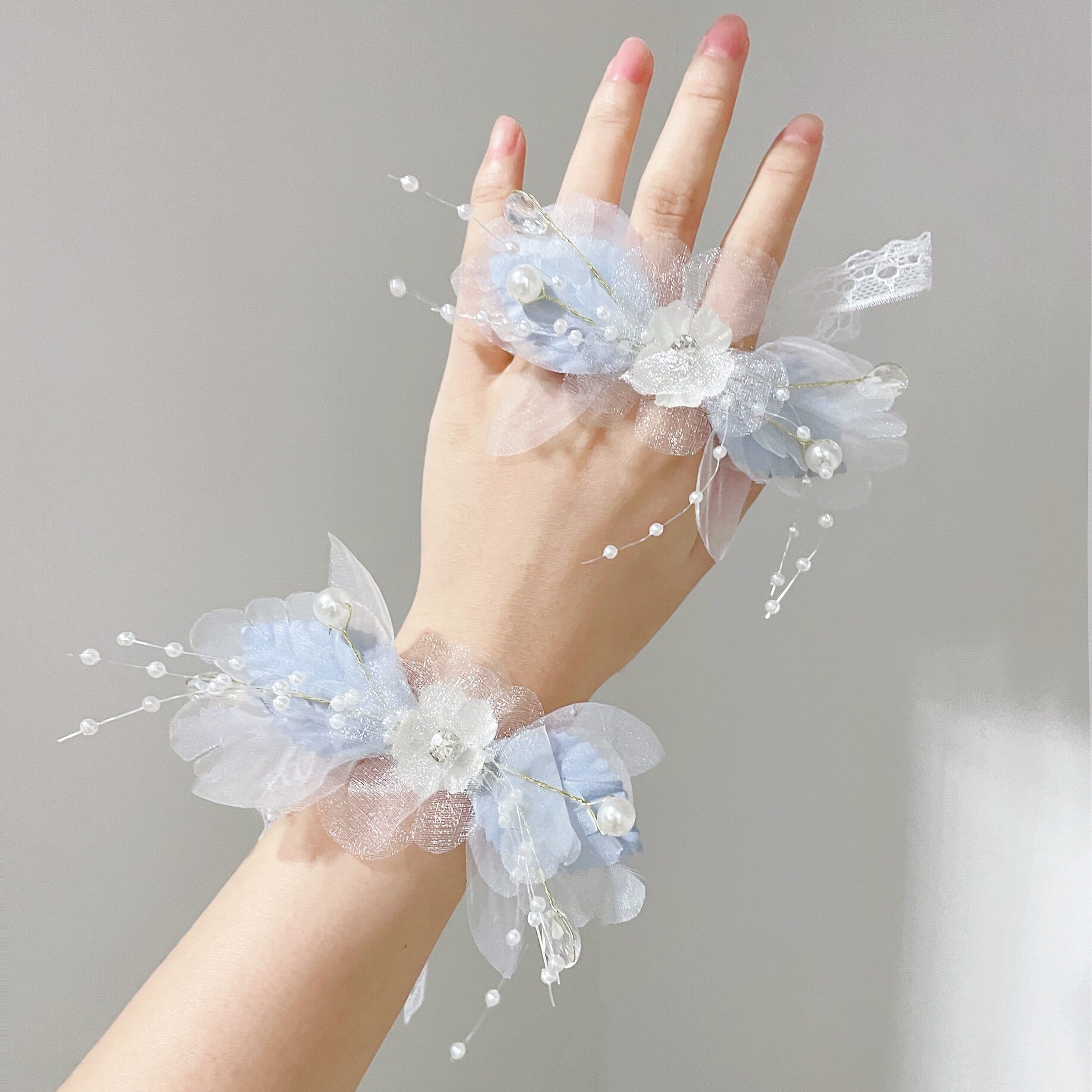 Wedding Bride Bride Bride Bride Bride Bride Bride - Blue Handflowers